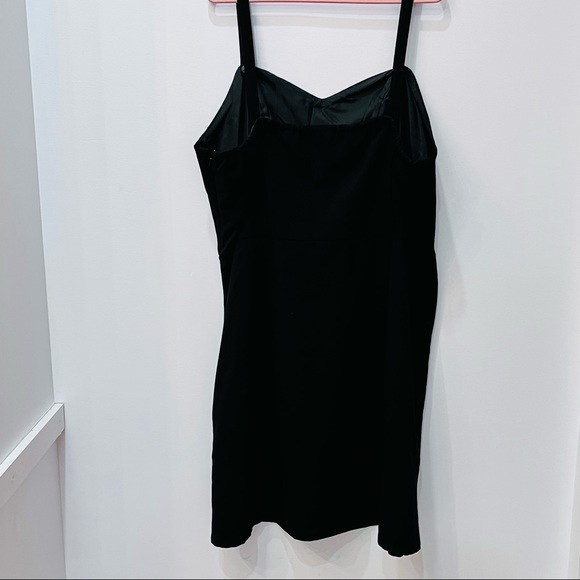 Lane Bryant plus size little black dress sz 26 - Picture 2 of 6